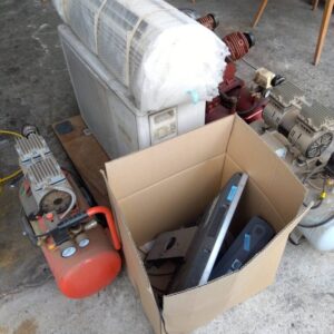 米子市で実家の倉庫を片付ける際にエアコンや工具回収